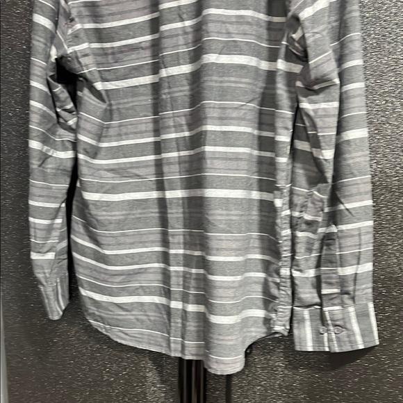 Vans Off The Wall button up | gray | Size XL - Picture 9 of 9